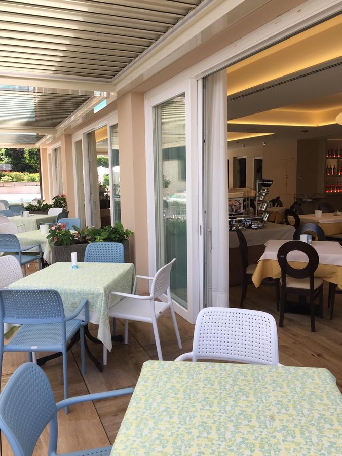 Green Park Hotel Πεσκιέρα ντελ Γκάρντα Εξωτερικό φωτογραφία