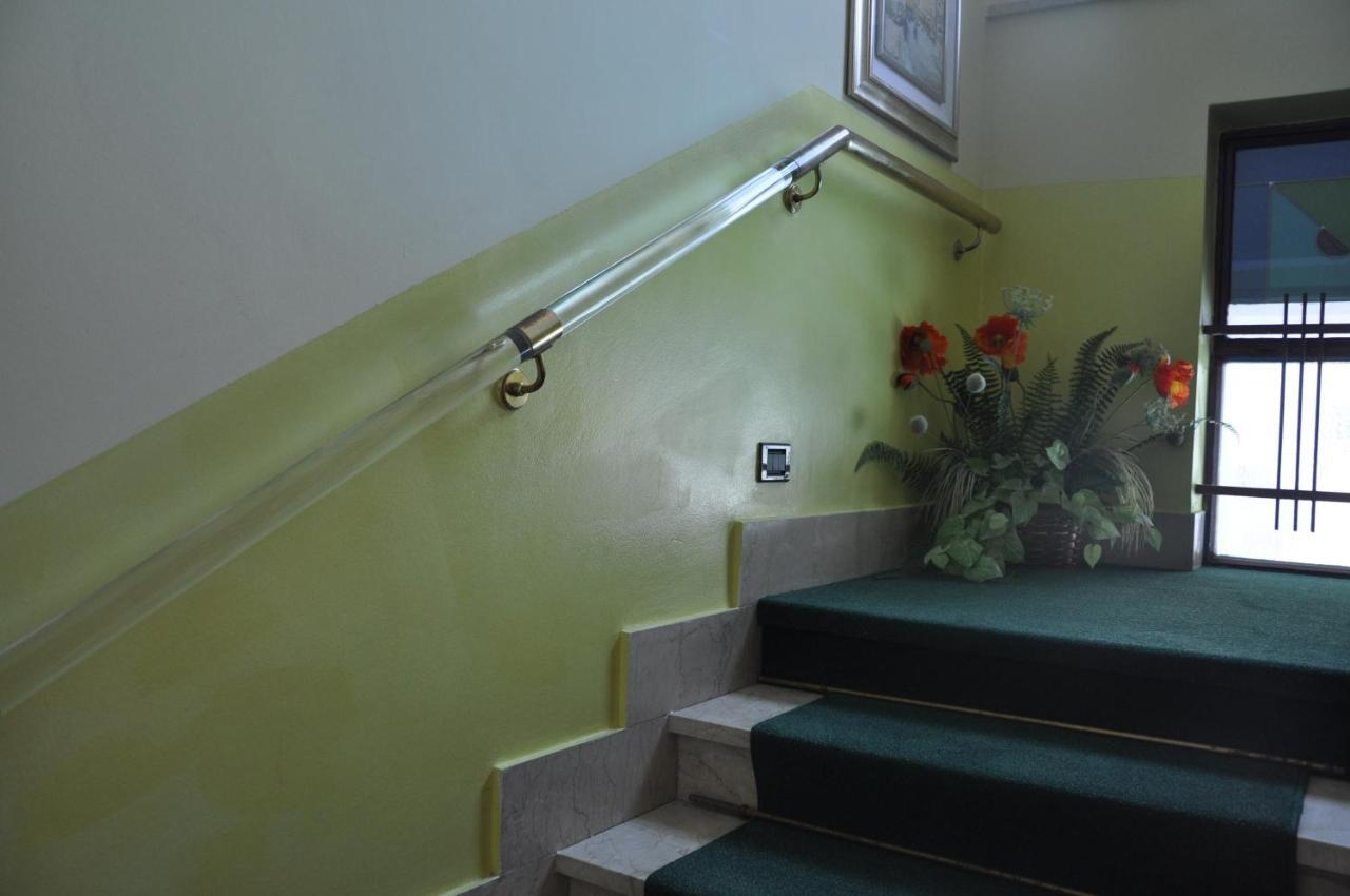 Green Park Hotel Πεσκιέρα ντελ Γκάρντα Εξωτερικό φωτογραφία